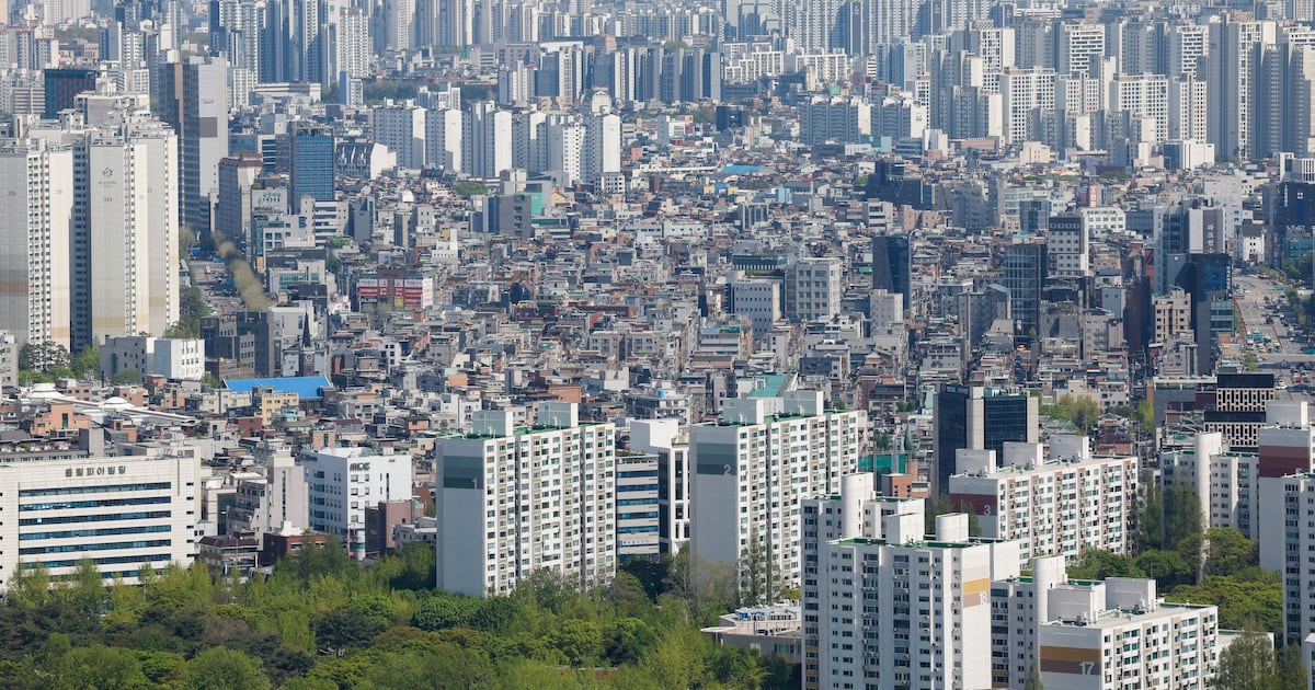 2026년 4월 17일 오늘의 경제 뉴스: 집값과 대출 규제, 혁신 기업의 부상 대표이미지